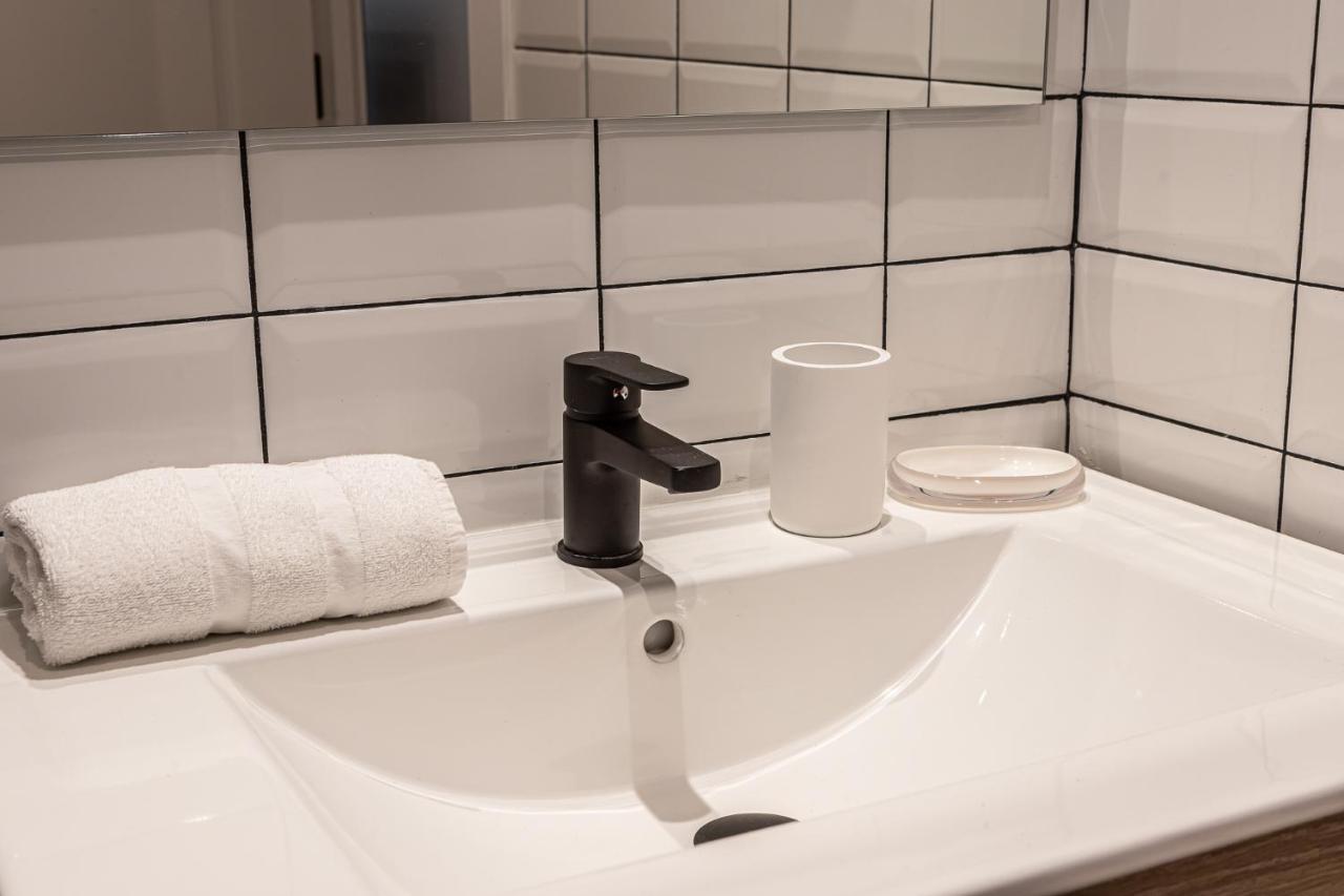 Waou Best II Madrid Rio エクステリア 写真